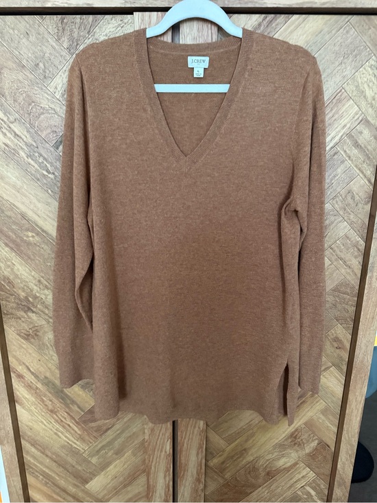 J. Crew Sweaters - J. Crew V-Neck Tunic Sweater in Chestnut